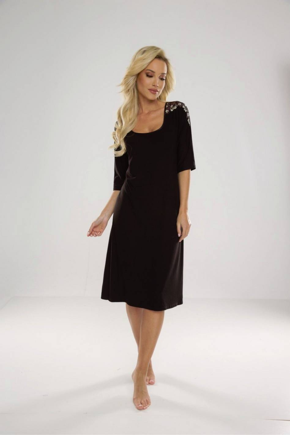 Długa czarna koszula nocna De Lafense 616 Ramona