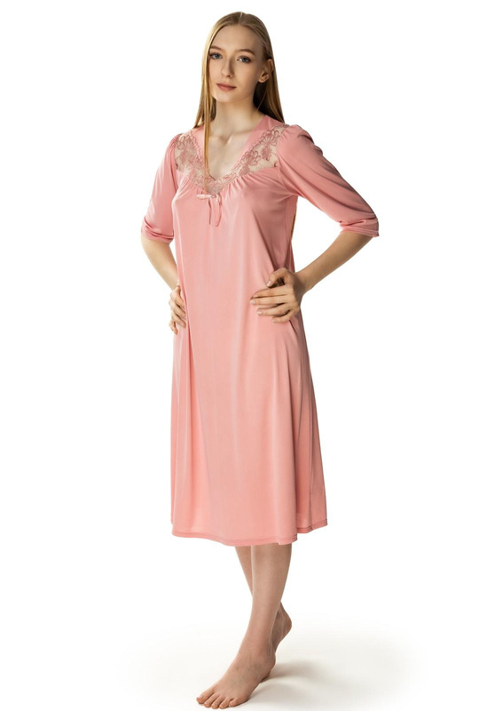 Długa koszula nocna Diana z ładnym dekoltem ciemny róż - Mewa