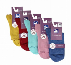 Różowe skarpetki damskie Wola Perfect Woman / gładkie