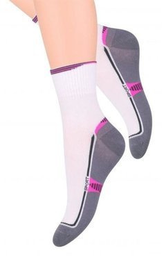 Sportowe bawełniane skarpetki Steven 026  w jasnej tonacji 