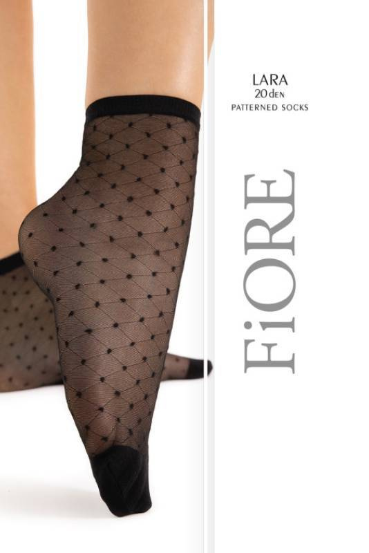 Czarne skarpetki w geometryczny wzór Fiore LARA  20 den