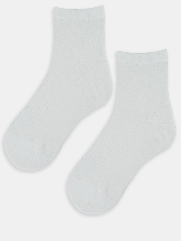 Skarpetki damskie z jebwabiem paski ecru - Noviti SB128